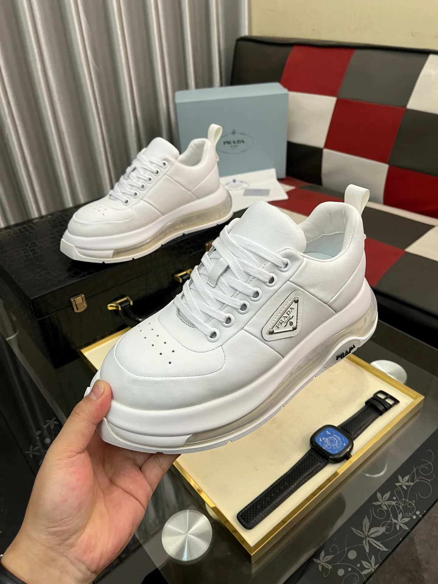 Men's Men's Shoes💰640⌚️⌚️《PRADA*》The latest and most popular casual shoes, top brand [seduce] luxury~purchase, top~quality. [Strong] The upper is made of imported breathable cowhide with cloth material ➕ breathable sheepskin feet (•) and fine workmanship. Code number: 38-442️⃣Colors available